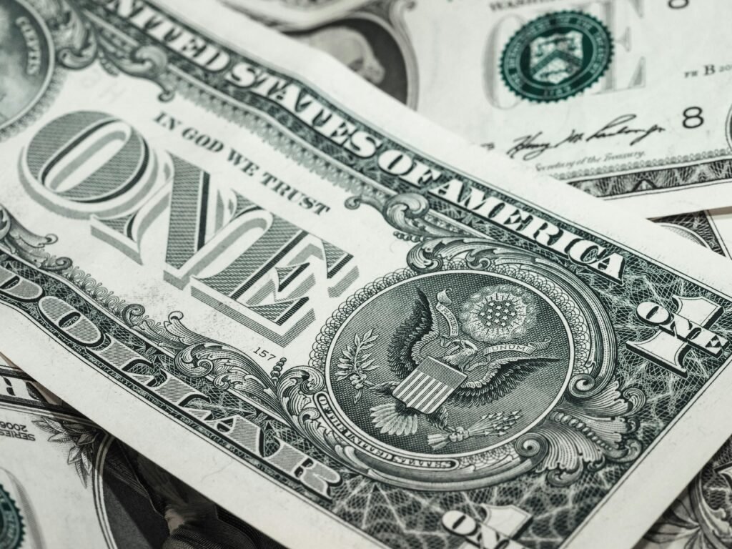 Close-up of U.S. dollar bills used to illustrate an emergency cash kit for preppers